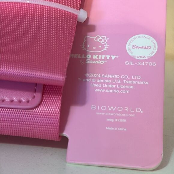 Hello Kitty Sanrio Phone Holder Pink Travel Strap With Coin Zip Purse - Picture 11 of 16